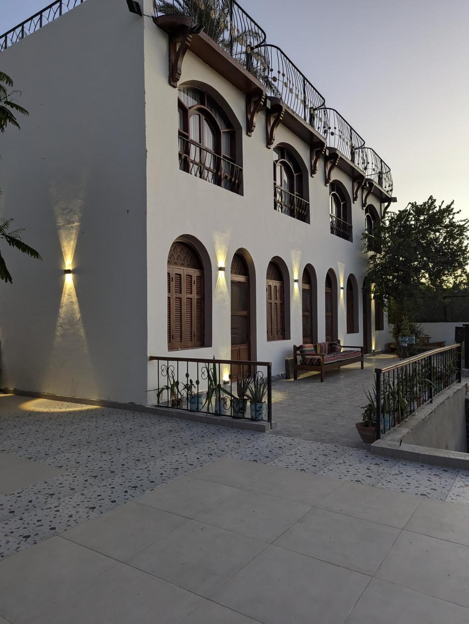 Eyaru Palace Nile View Luxor Exterior photo
